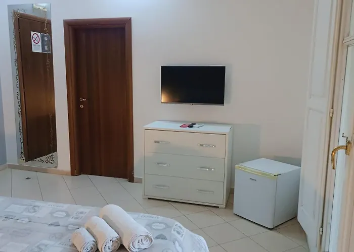 Oda ve Kahvaltı La Conigliera Napoli